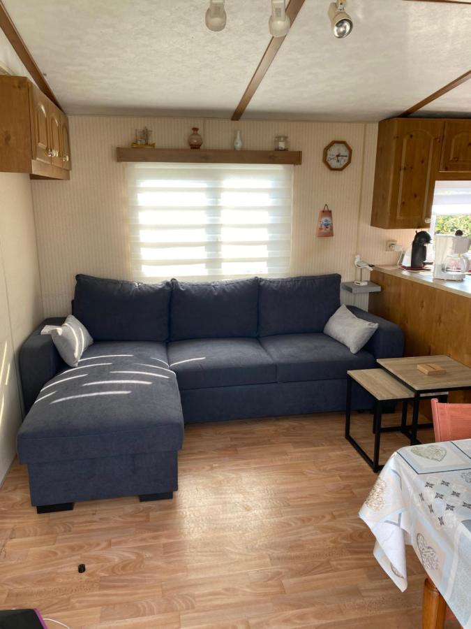Mobilhome Bordure De Le Portel